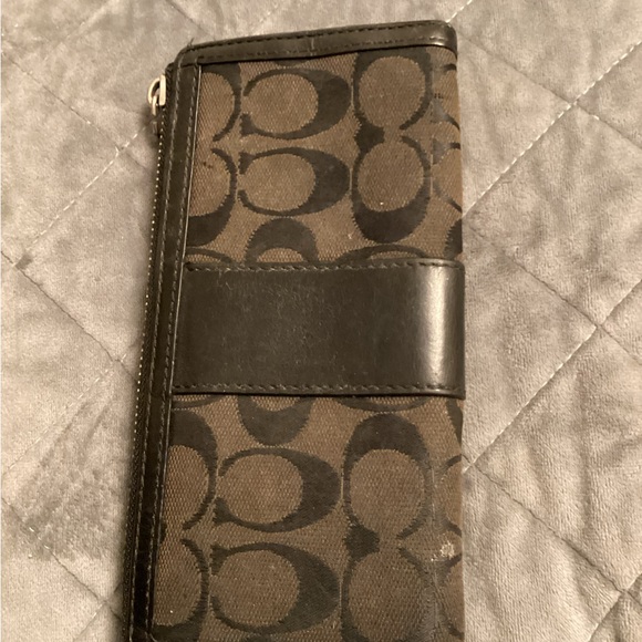 COACH signature zip around wallet - Picture 2 of 8